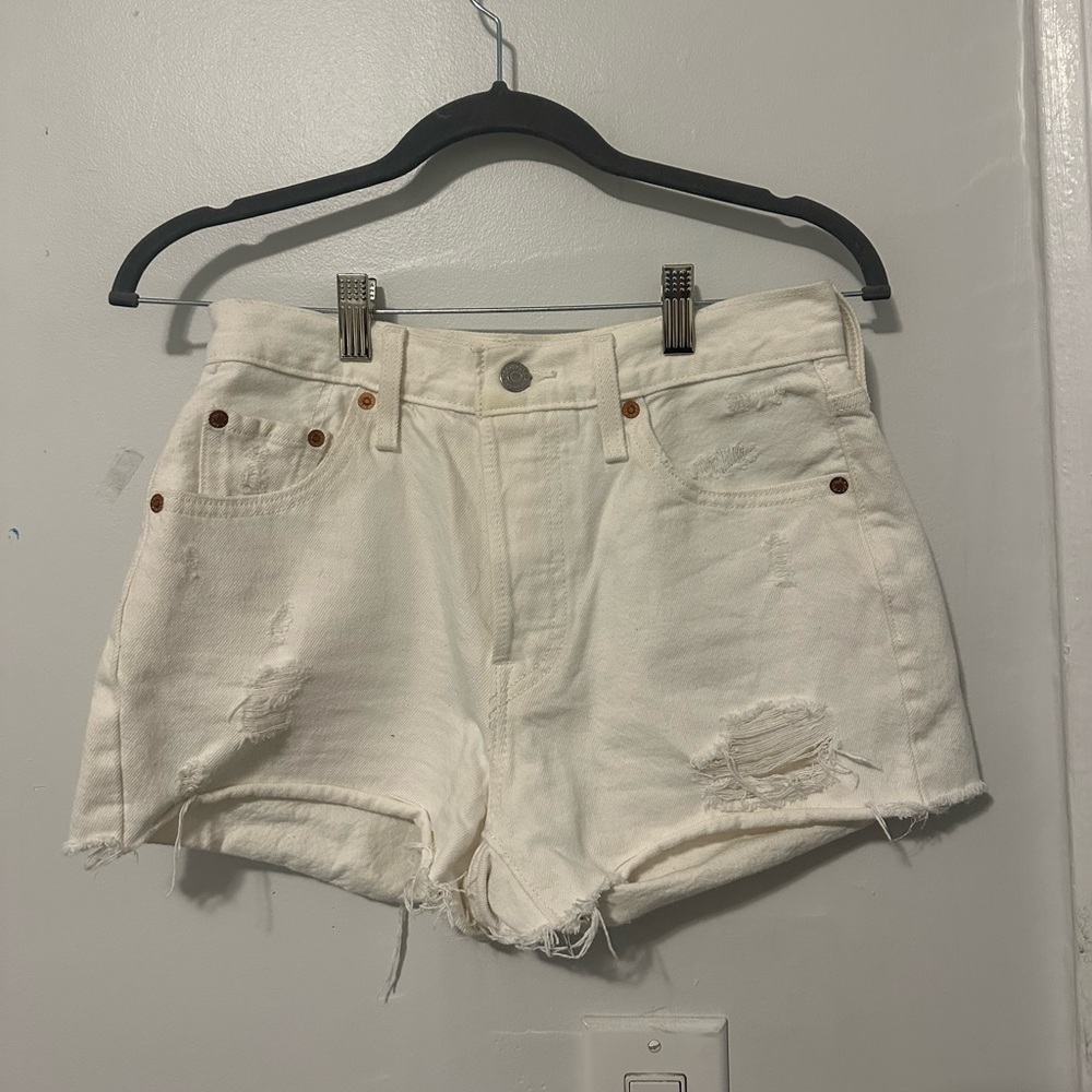 levi shorts